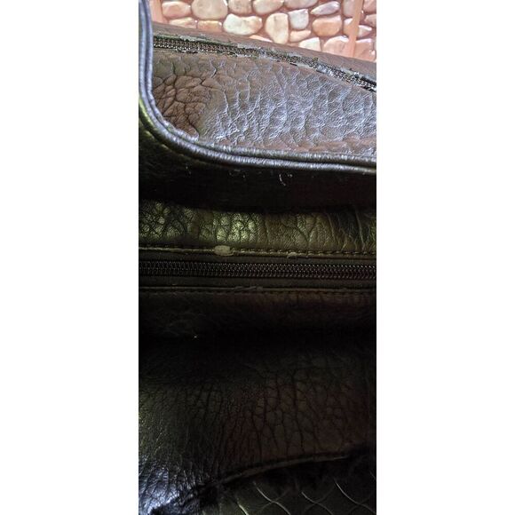 Black Tassel Faux Fur Shoulder bag - Picture 7 of 11